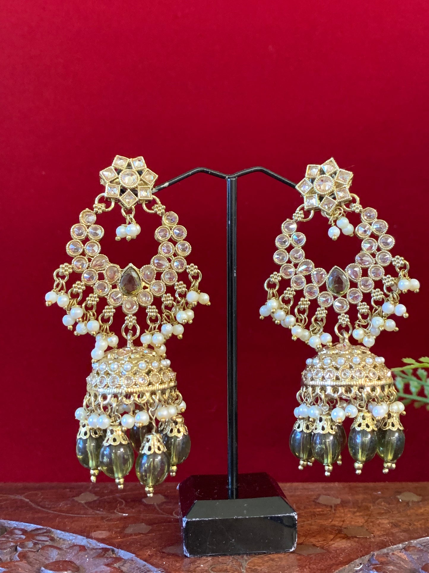 Tylor Reverse polki semi bridal necklace with matching jhumki tikka