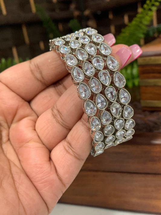 Silver Polki bangle chanda