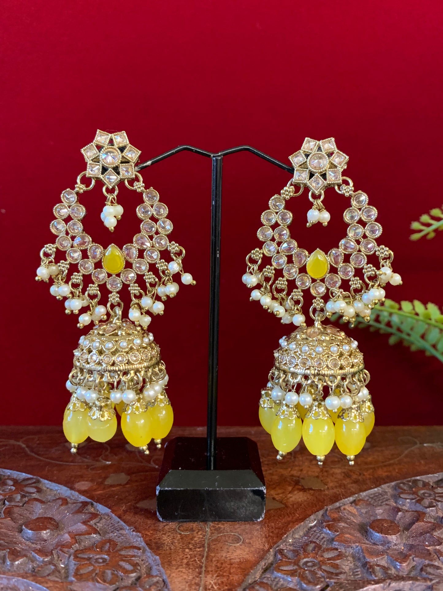 Tylor Reverse polki semi bridal necklace with matching jhumki tikka