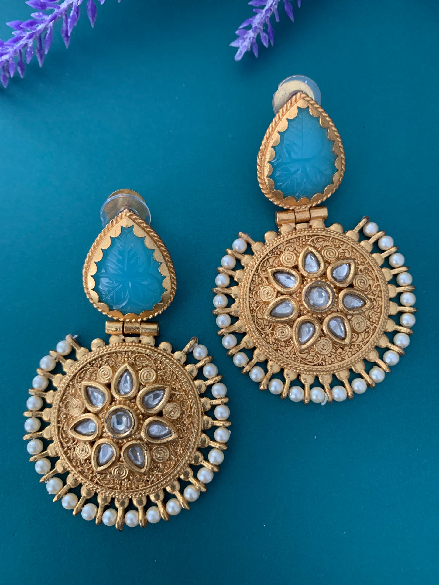 Amrapali kundan earring priyanka