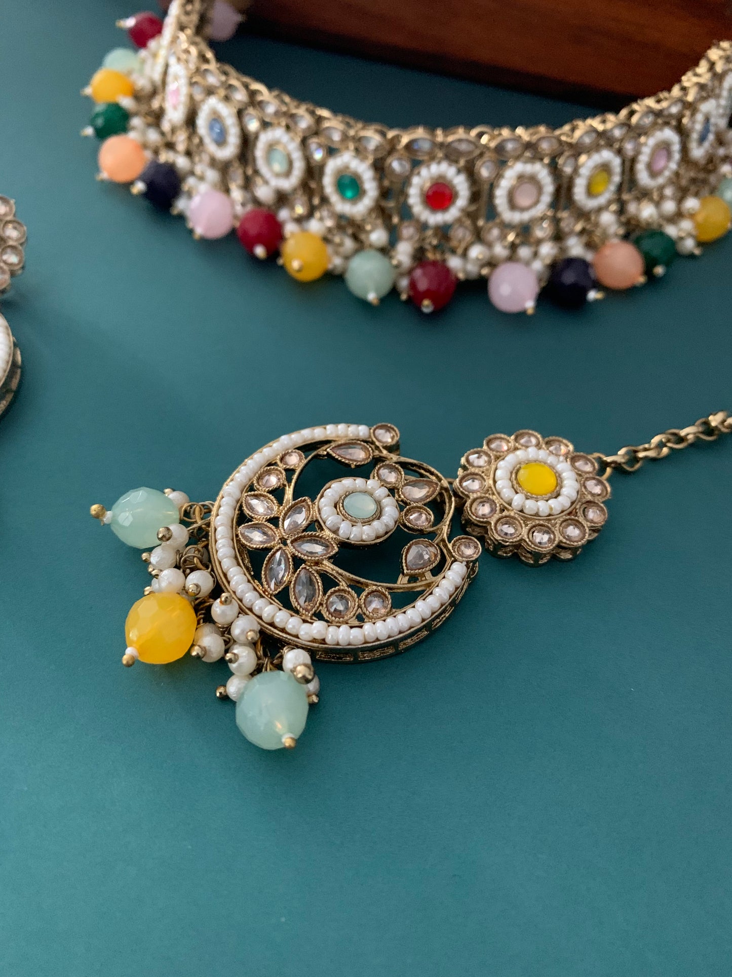 Hanna polki choker and chandbali
