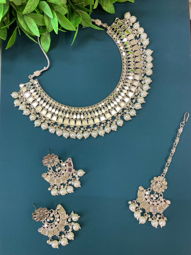 Shreya mirror necklace set with matching Chandbali