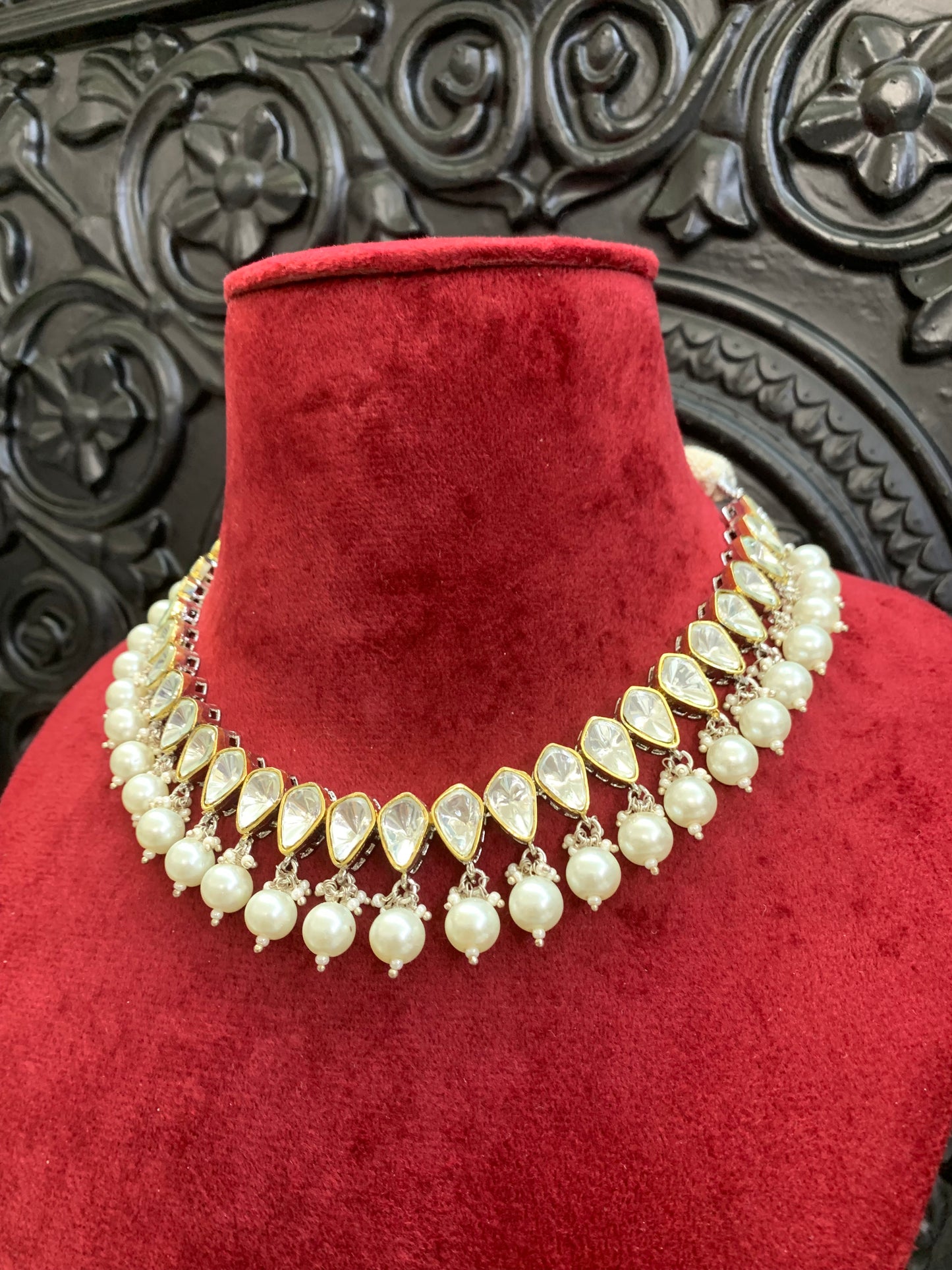 Amaya kundan choker / necklace