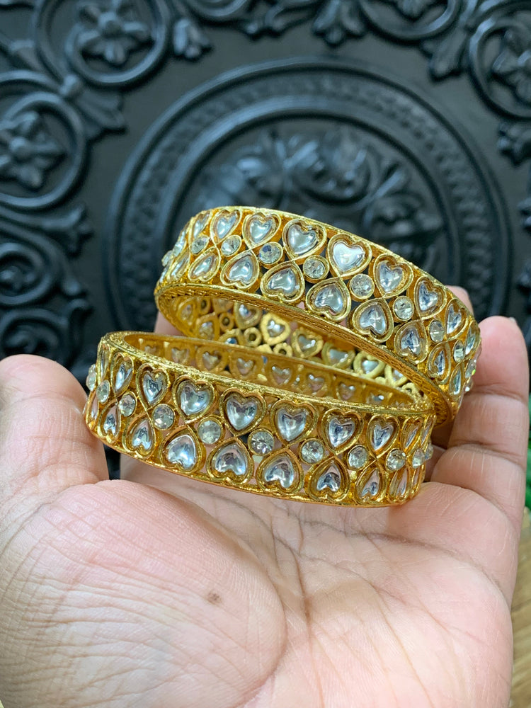 Nikhila kundan heart bangle bangle