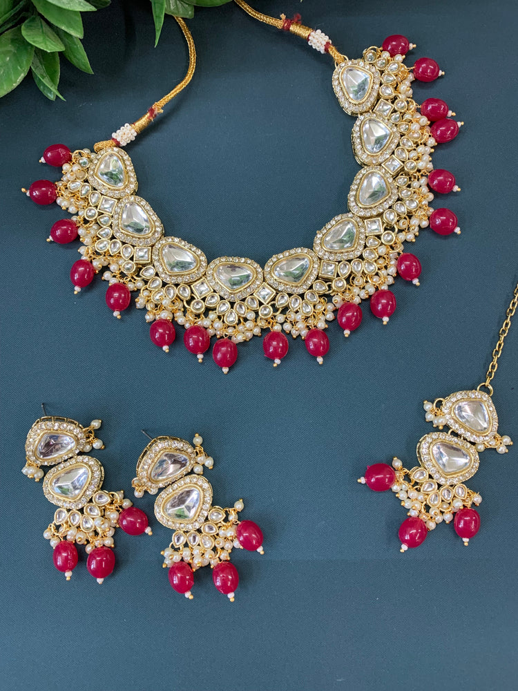 Anuradha kundan choker / necklace red