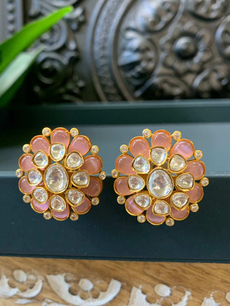 Premium moissanite kundan stud earring pink