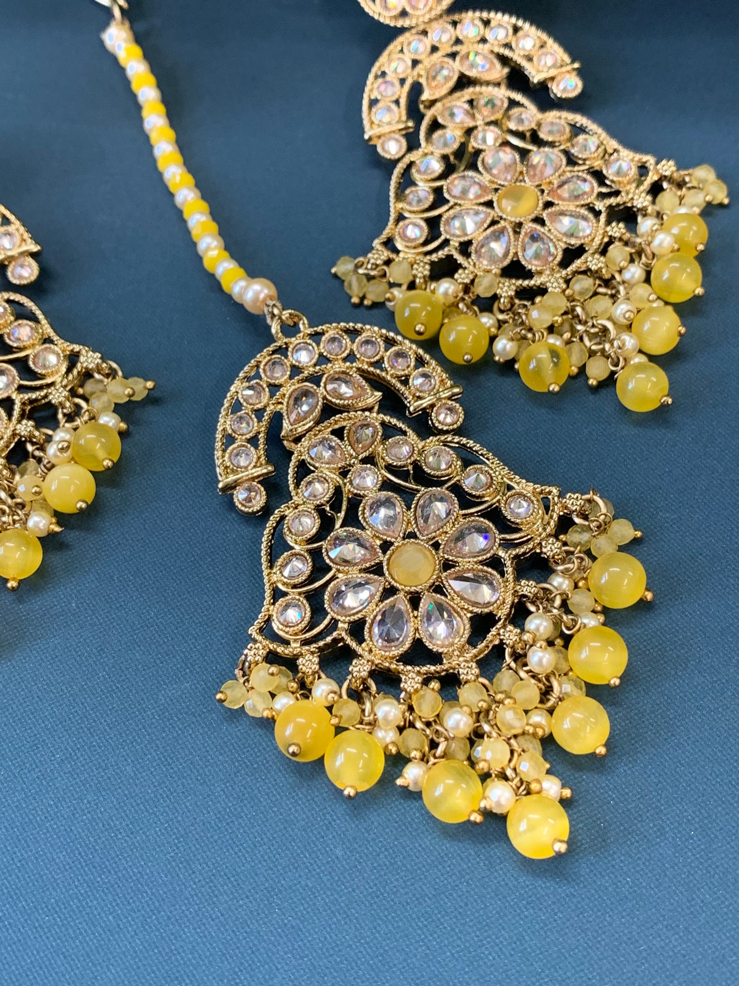 Enaya reverse popki tikka set chandbali style pastel yellow