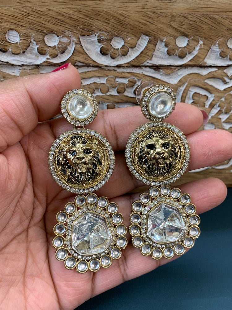 Sabyasachi inspired kundan earring black and gold