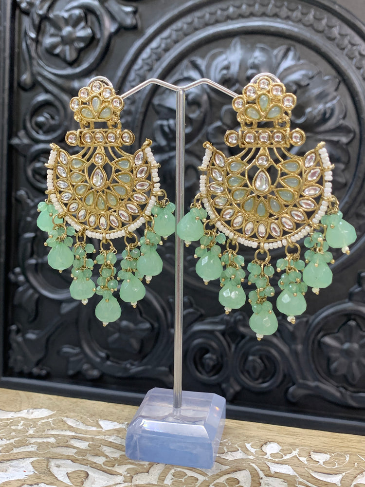 Sujal kundan earring pistachio green