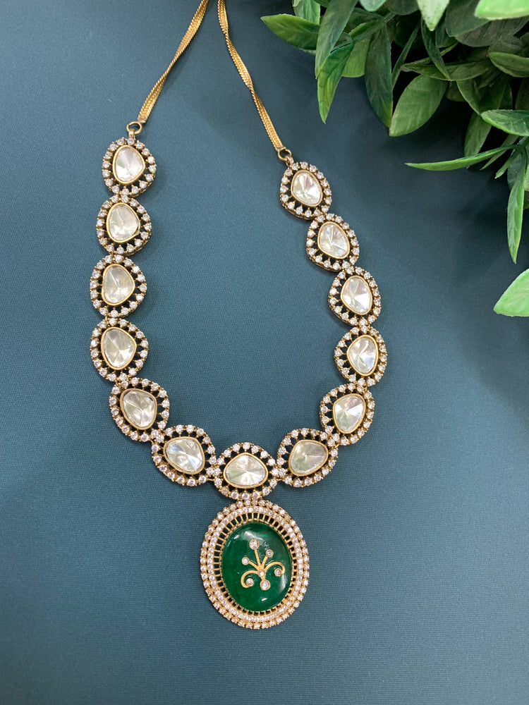 Sunny moissanite kundan necklace emerald green