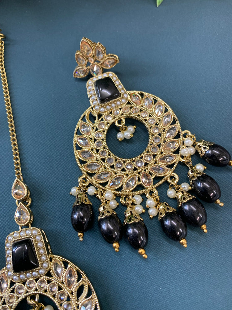 Alira tikka set polki earring tikka set black