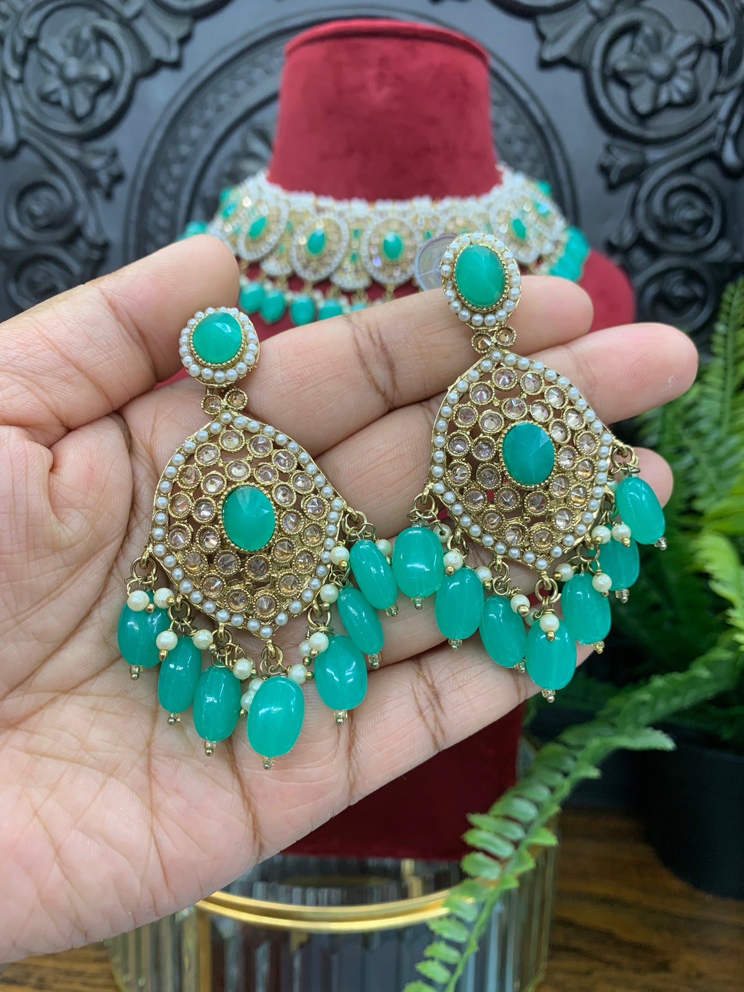 Polki choker necklace antique stone and white pearl turquoise beads