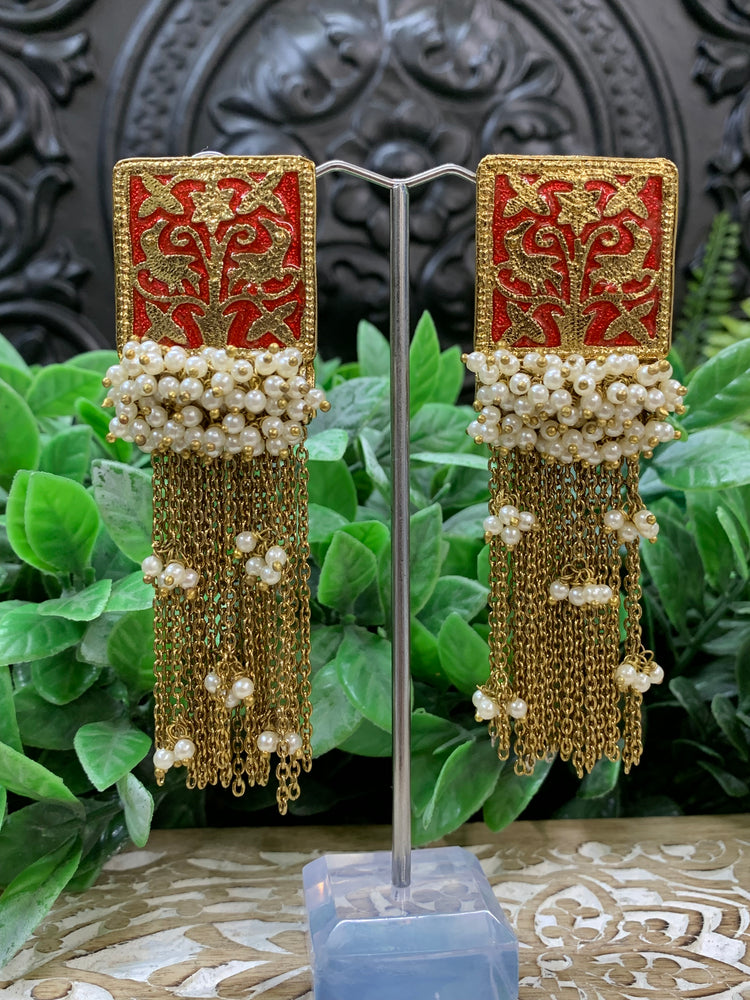 Arora Meena earring antique gold red