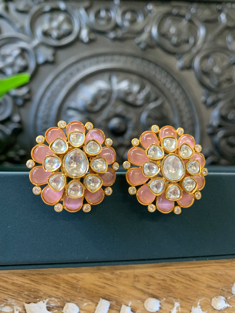 Premium moissanite kundan stud earring pink