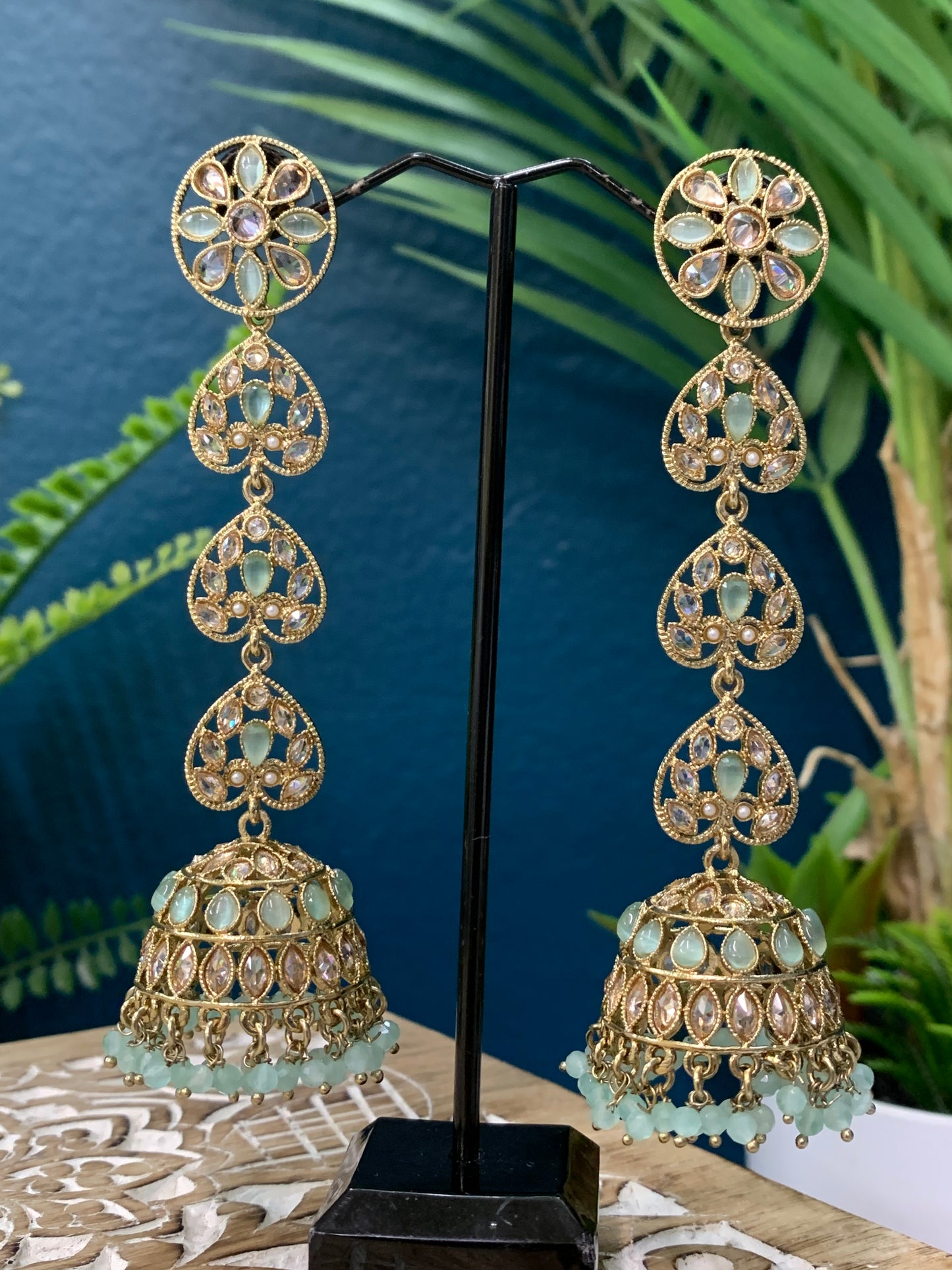 Suzane reverse polki jhumki