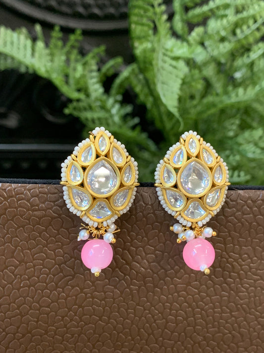 Mumu Tyaani Kundan stud earring pink