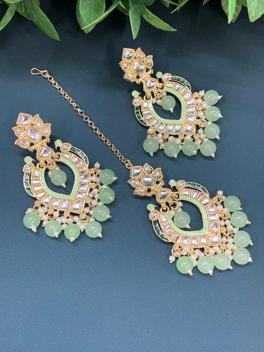 Amber kundan light weight earring tikka set pistachio green