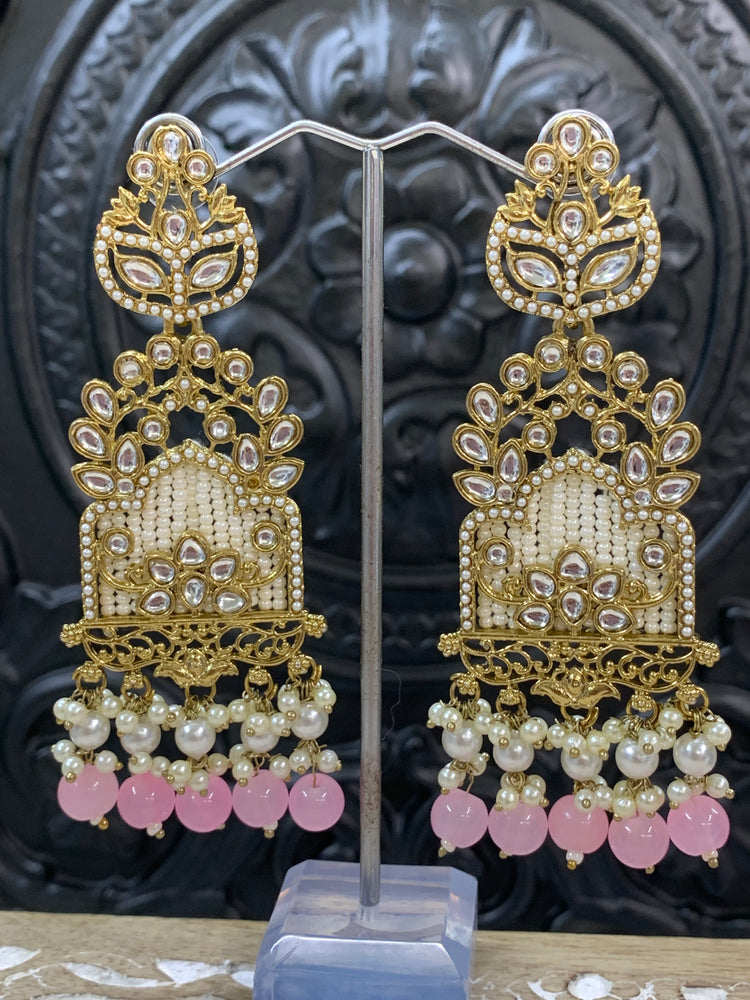 Alexa kundan statement earring white/gold/pearl/pastel pink