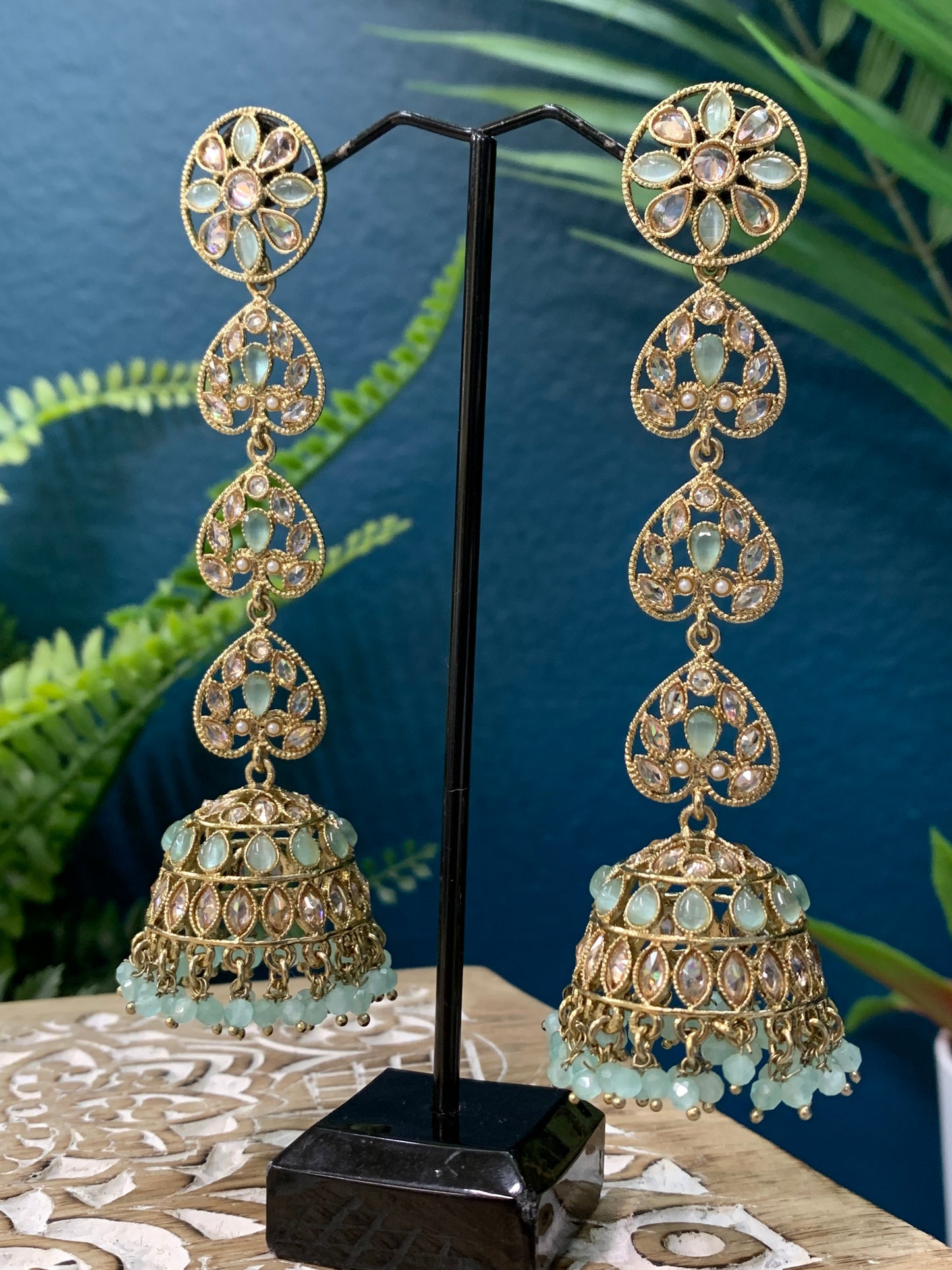 Suzane reverse polki jhumki