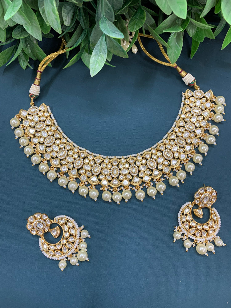 Gold plated tyanni kundan choker necklace