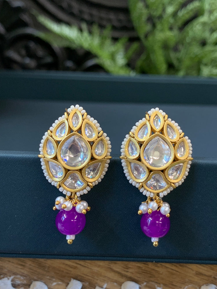 Mumu Tyaani Kundan stud earring purple