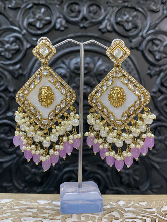 Amaya statement sabyasachi fashion earring tiger detail lavender/lilac