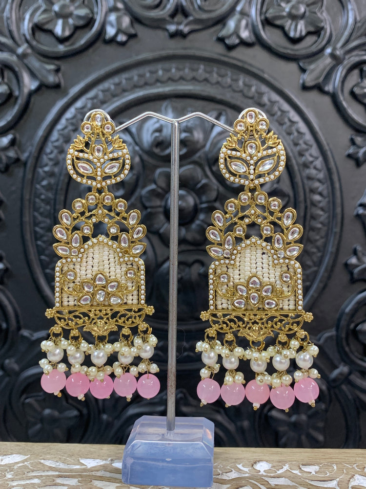 Alexa kundan statement earring white/gold/pearl/pastel pink