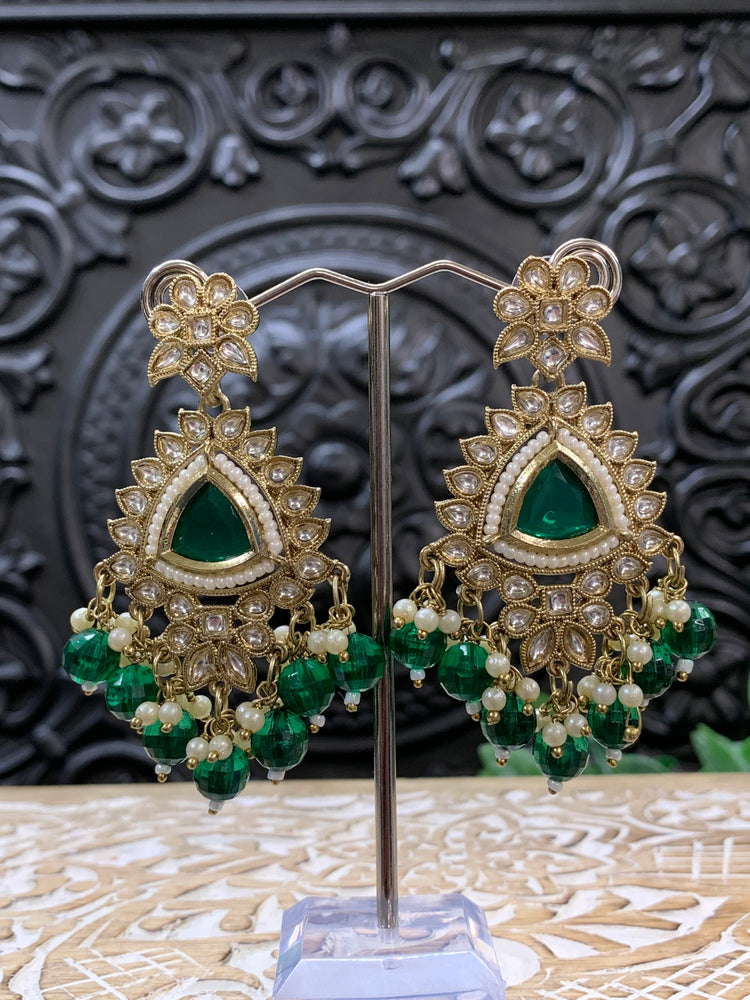 Avery small to medium kundan earring emerald green