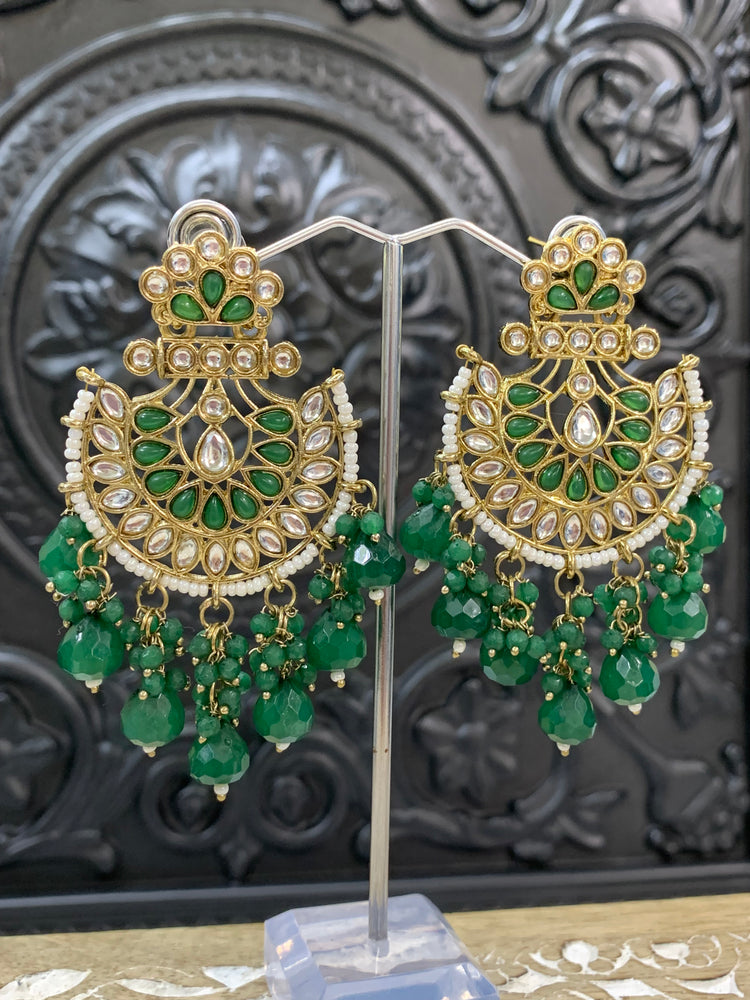 Sujal kundan earring emerald green