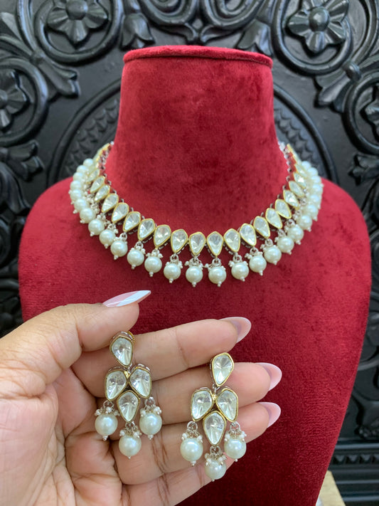 Amaya kundan choker / necklace