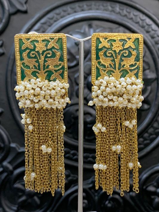 Arora Meena earring antique gold emerald green