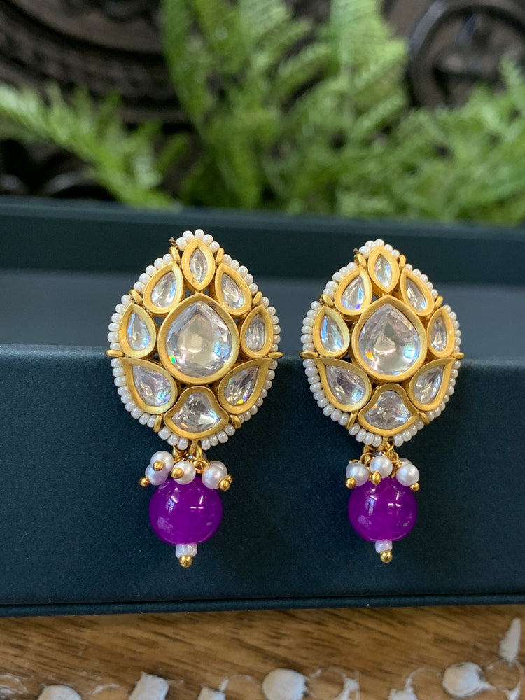 Mumu Tyaani Kundan stud earring purple