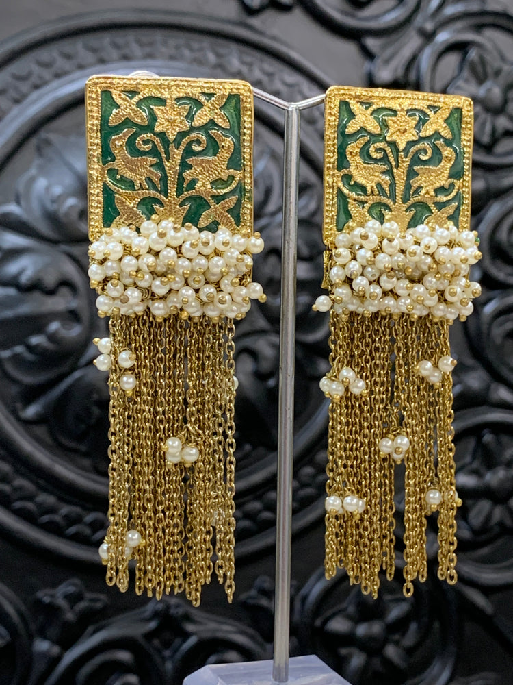 Arora Meena earring antique gold emerald green