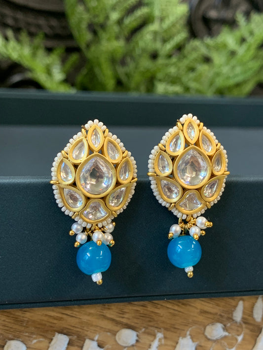 Mumu Tyaani Kundan stud earring phirozi