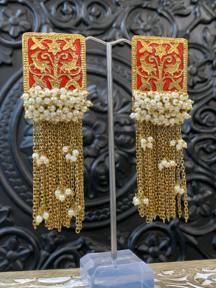 Arora Meena earring antique gold red