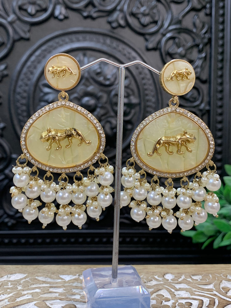 Sabyasachi inspired kundan earring tanna white pearl