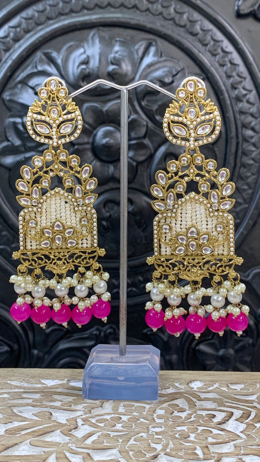 Alexa kundan statement earring white/gold/pearl/hot pink / magenta