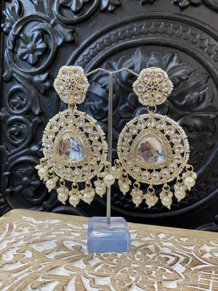 Sid kundan statement earring in gold pearl