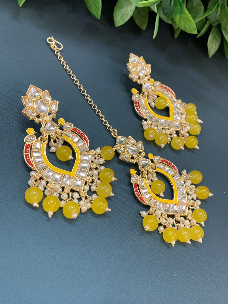 Amber kundan light weight earring tikka set pastel yellow