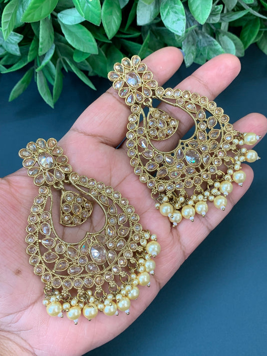 Doli polki Chandbali no tikka antique gold/ pearl