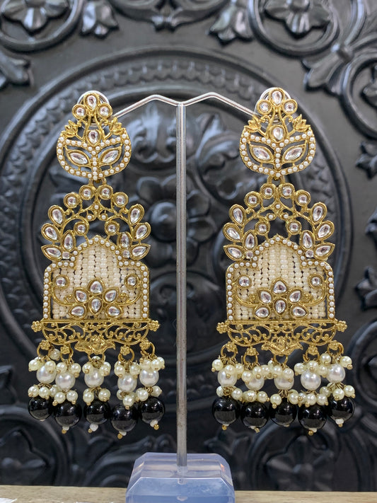 Alexa kundan statement earring white/gold/pearl/black