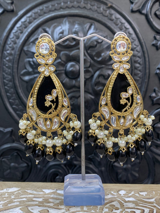 Salma kundan statement earring black