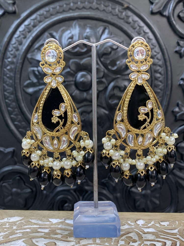 Salma kundan statement earring black