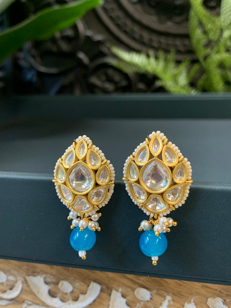 Mumu Tyaani Kundan stud earring phirozi