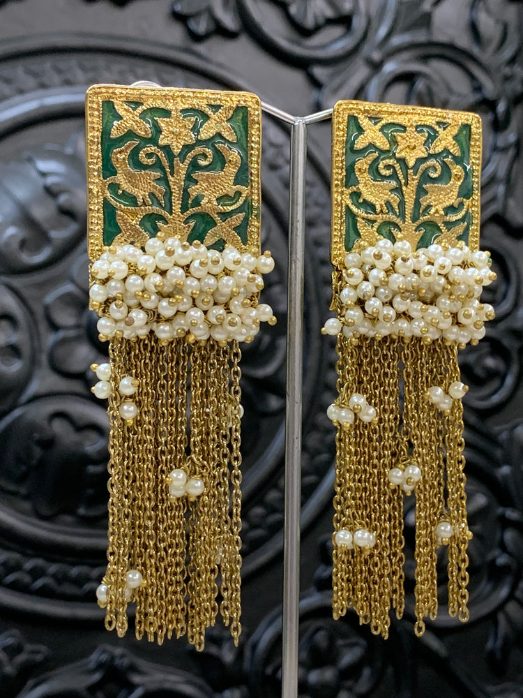 Arora Meena earring antique gold emerald green