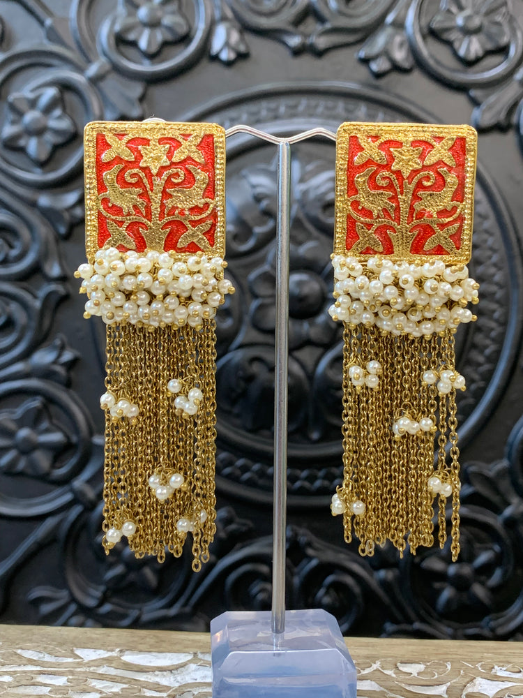 Arora Meena earring antique gold red