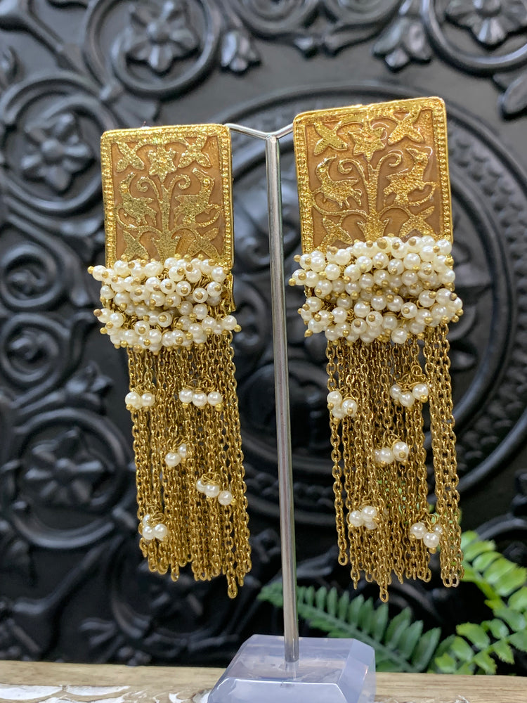 Arora Meena earring antique gold khaki brown