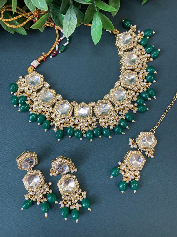 Anaya kundan choker / necklace emerald green