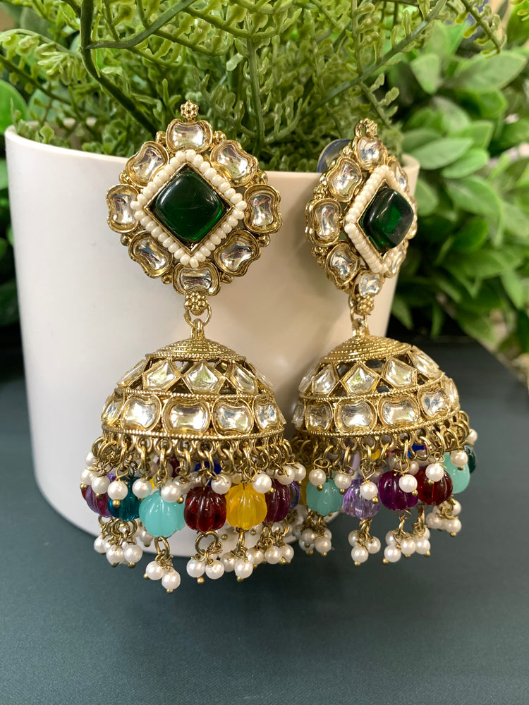 Gauri kundan jhumki/ jhumka earring emerald green