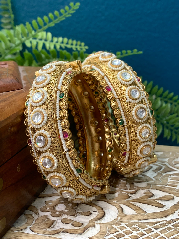 Ahana rajshani / rajwadi kundan bangle bracelets
